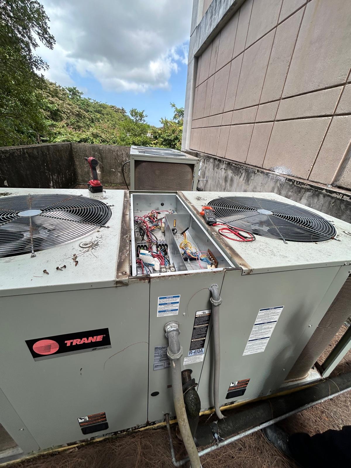 PJ_s Air Conditioning(3)